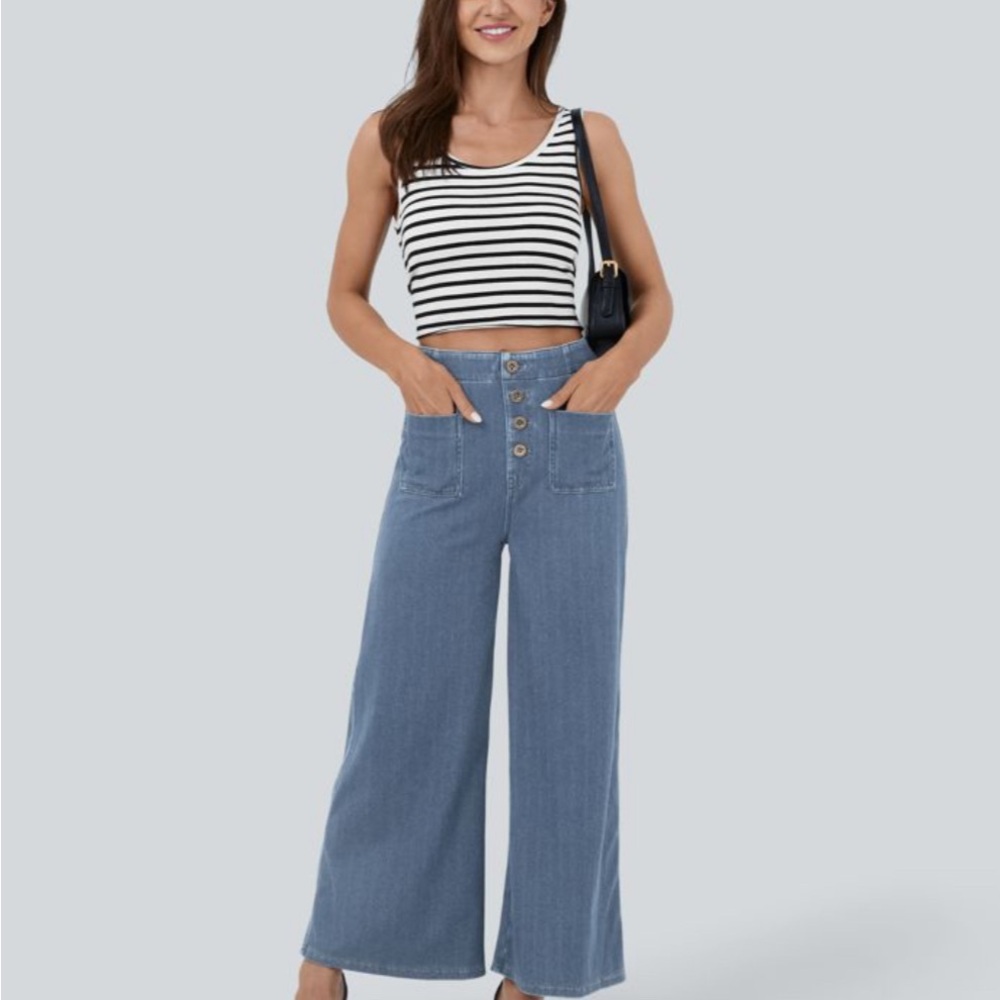 NWT Halara High-Waisted Button Pockets Stretchy Wide-legged Jeans